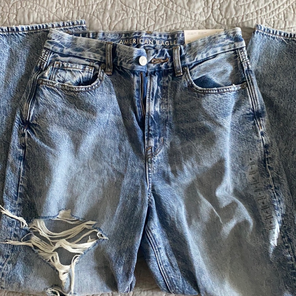 American Eagle Curvy Mom Jeans NWT 6 blue